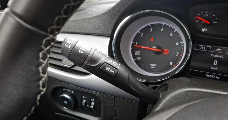 Opel Astra cena 41500 przebieg: 115043, rok produkcji 2020 z Swarzędz małe 326